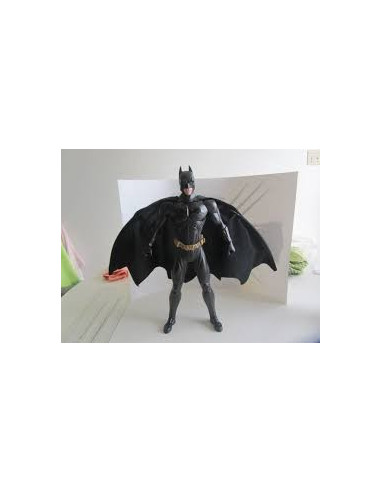 Batman Gigante Con Capa De Accion 35 Cm. Semi Articulable