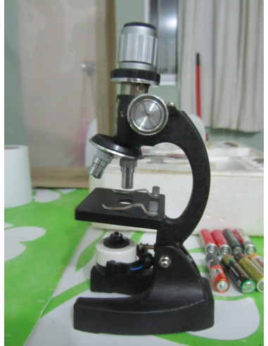 Antiguo Microscopio 750x 3 Objetivos 10 20 Y 50x Accesorios